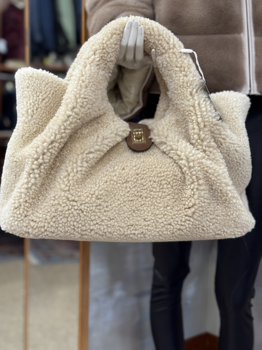Borsa in pelliccia di montone