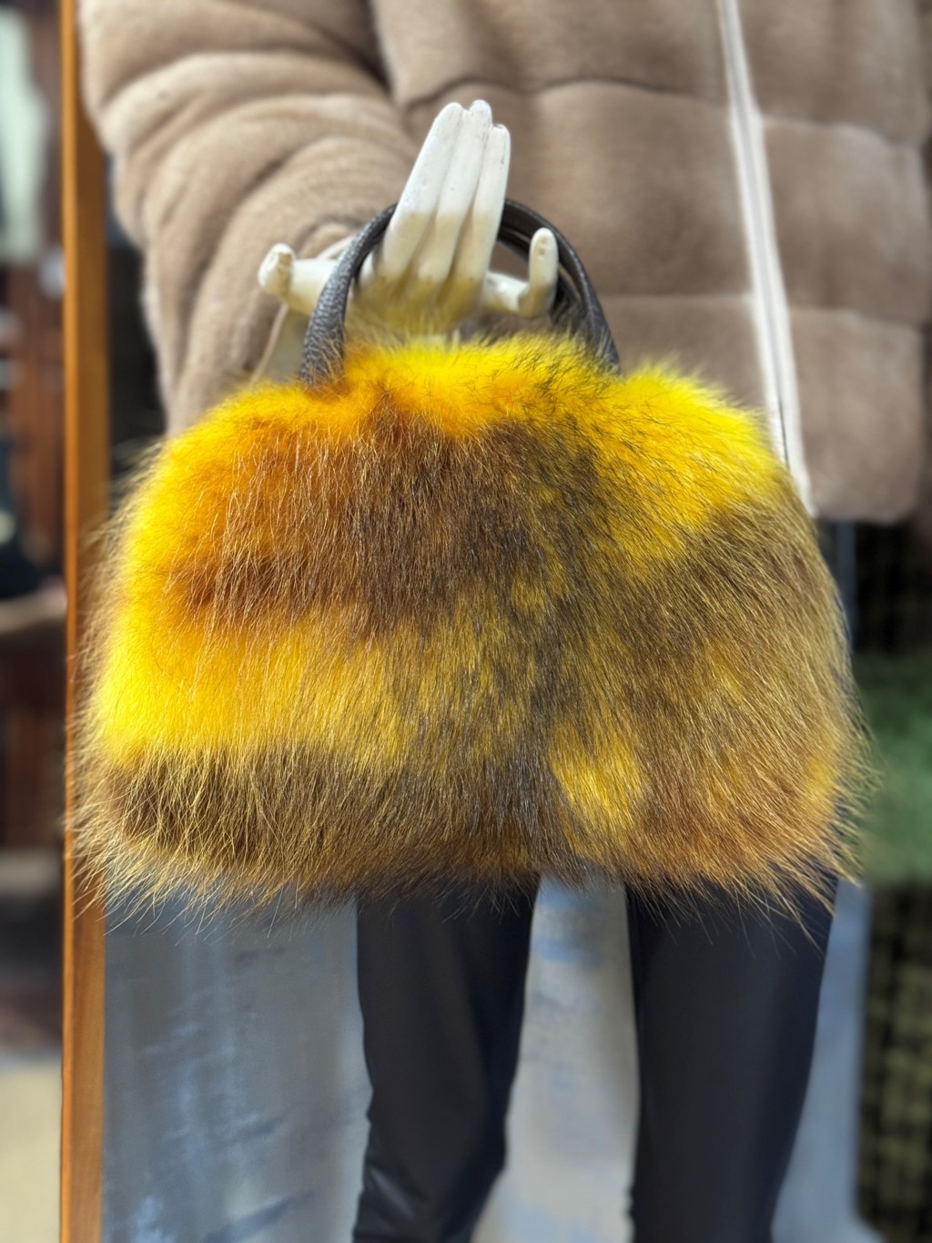 Borsa in pelliccia di marmotta e vera pelle